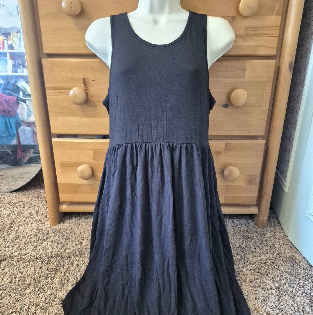 Himone Women’s Black Sleeveless Midi Dress - Relaxed Cotton Style Size M